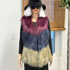 NEW~CUSP Ombre Faux Fur Vest~Size Small